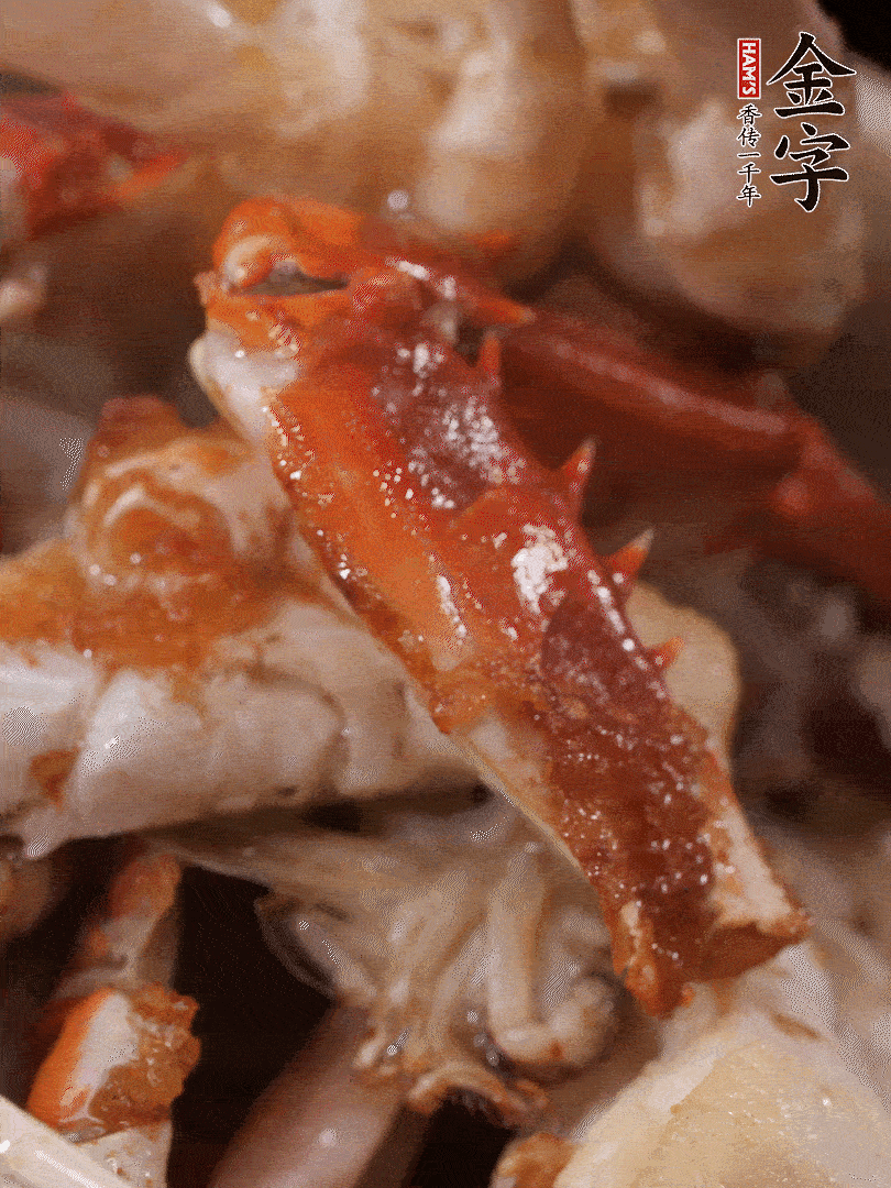 沾上面糊，下锅油炸至金黄色。

